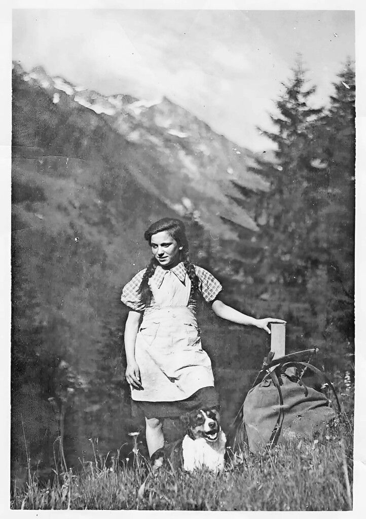 Delphina Burtscher aus dem Großen Walsertal wurde mit 17 Jahren zu vier Jahren Jugendhaft wegen Beihilfe zur Fahnenflucht und Wehrkraftzersetzung verurteilt, trotz ihrer Schwangerschaft. Ihr Verlobter Martin Lorenz wurde als Deserteur und Widerstandskämpfer von den Nazis hingerichtet.