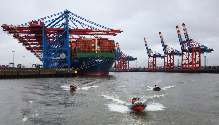 Der Hafen der Hansestadt Hamburg ist der größte Seehafen Deutschlands.⇒Reuters