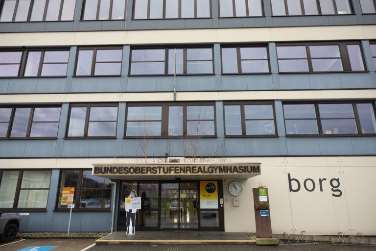 Der Infoabend findet im BORG-Gebäude statt. ⇒Hartinger
