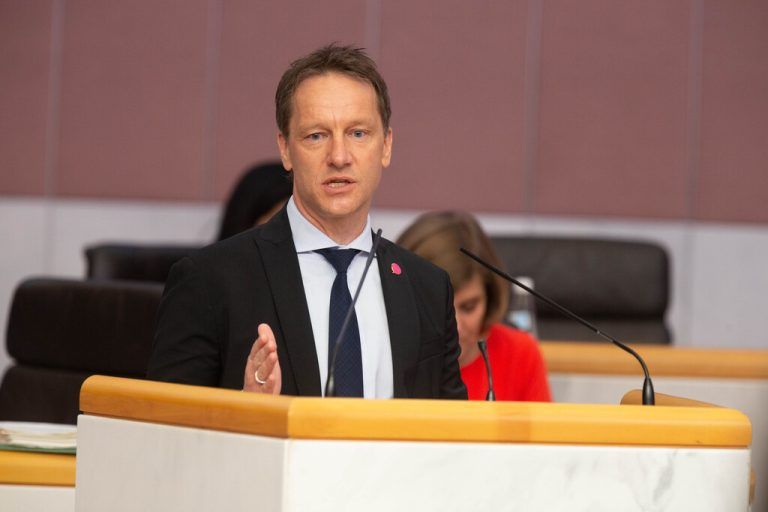 Garry Thür ist Finanzsprecher der Neos im Landtag.⇒hartinger