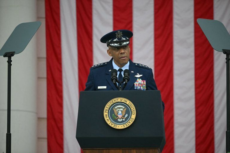 Muss gehen: Charles Q. Brown.⇒afp