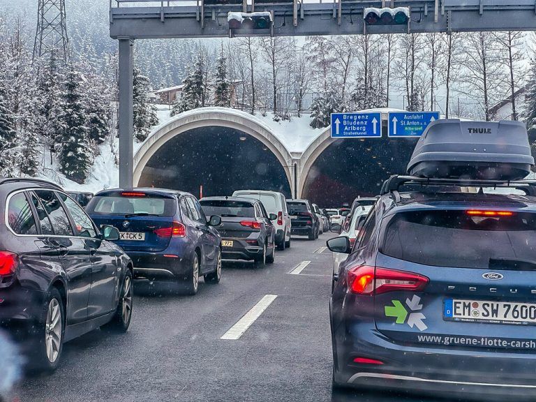 Staugefahr am Wochenende. ⇒steurer