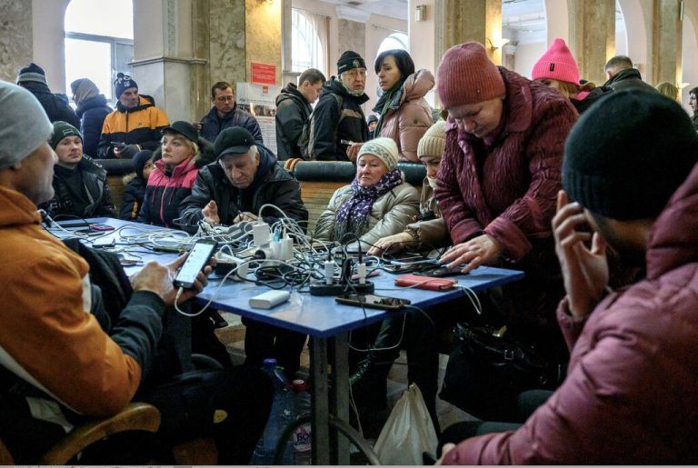 Kriegsflüchtlinge im März 2022 im Bahnhof von Odessa.Yurii Bershadskyi