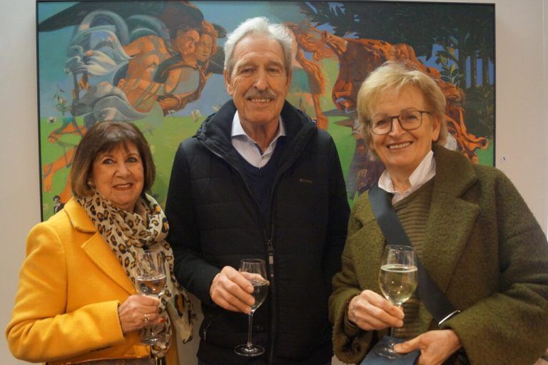 Kunstinteressiert: Brigitte und Gerald Neurauter mit Gaby Ölz.⇒RITTER (7)