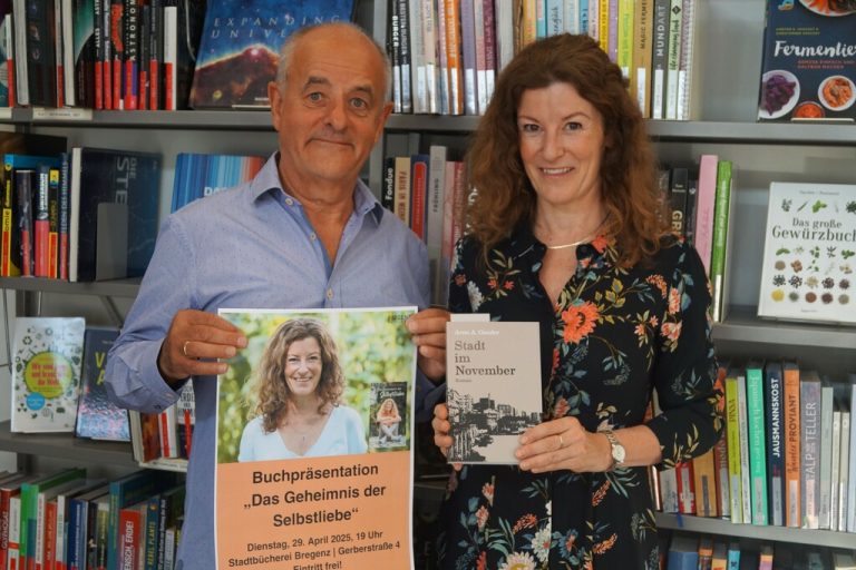 Die beiden Buchautoren Arno Gander und Carmen Franceschini.⇒RITTER (7)