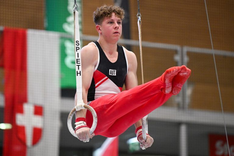 Gino Vetter von der Turnerschaft Lustenau gewann die Hälfte der Männerfinale und holte insgesamt fünf Mal Gold.⇒Turnsport Austria