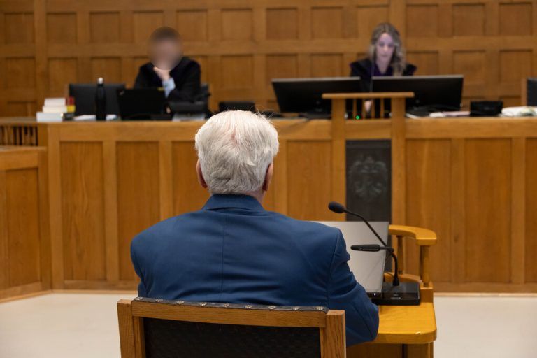 Pensionierter Polizist verurteilt.⇒Hartinger
