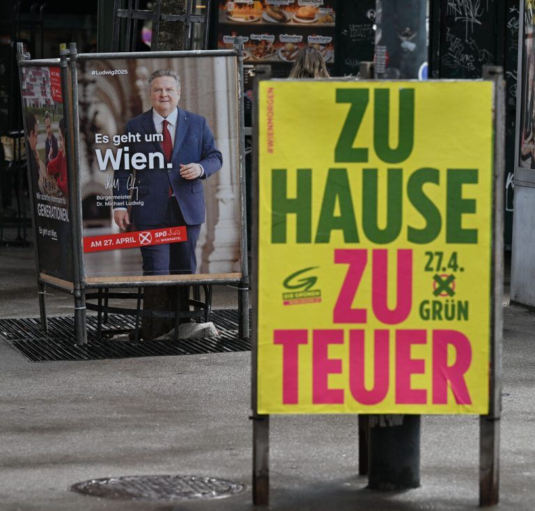 Seit Wochen säumen Wahlplakate die Straßen der Bundeshauptstadt.⇒APA/GEORG HOCHMUTH