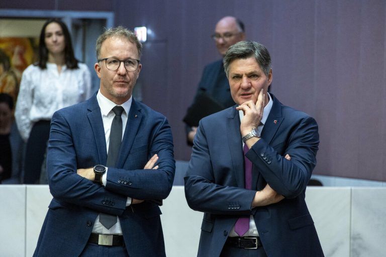 Als Christian Gantner (l.) das Sicherheitsressort führte, wurde der „Vorarlberg Kodex“ eingeführt. Unter Daniel Allgäuer wird er nun um Sanktionen ergänzt.⇒paulitsch