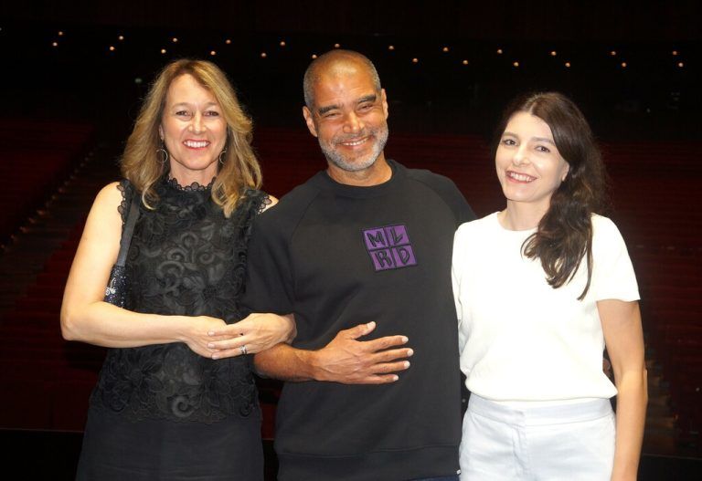 Die Gründerin des Bregenzer Frühlings Judith Reichart, Chreograph Emanuel Gat und Nina Fink vom Kulturservice.⇒RITTER (7)