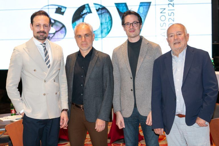 Geschäftsführer Gerald Mair (l.), Präsident Manfred Schnetzer Dirigent Leo McFall und Vizepräsident Wolfgang Burtscher.⇒mathis