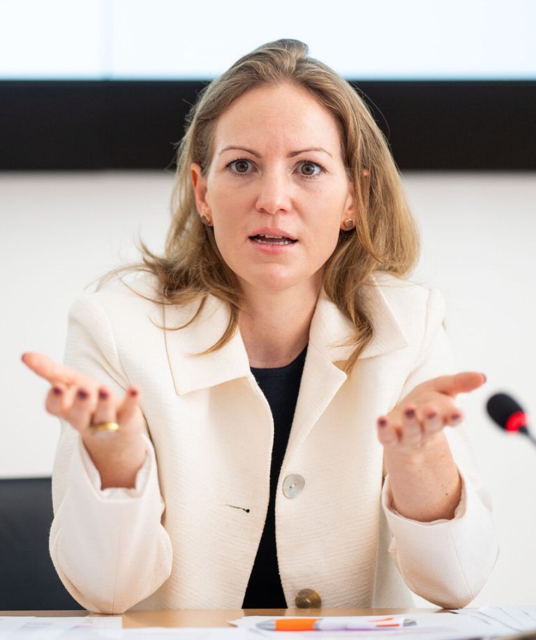 Natalie Harsdorf ist Generaldirektorin der BWB.APA