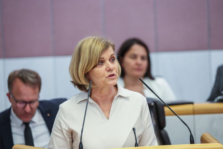 Bildungslandesrätin Barbara Schöbi-Fink.⇒Steurer