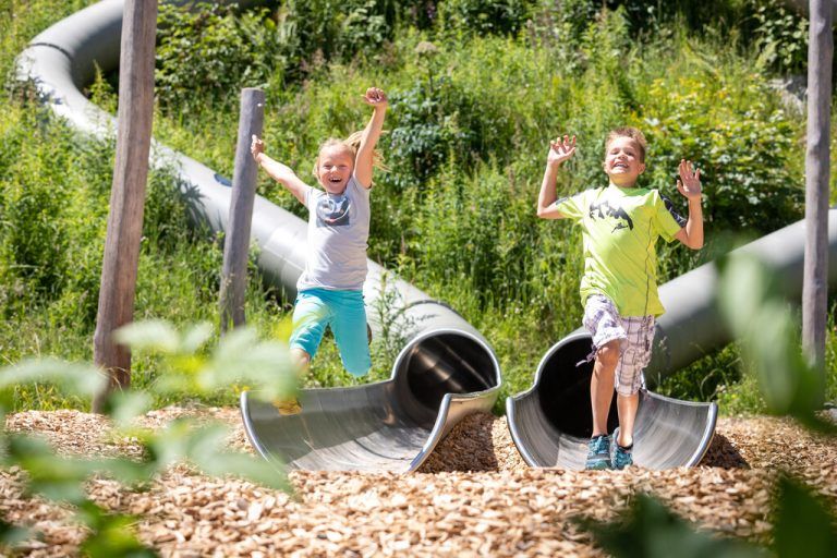 Mit diesen Ausflugstipps hat die ganze Familie viel Spaß.Vorarlberg Tourismus GmbH; Klostertaler Bergbahnen; Dornbirn Tourismus GmbH; Alpenregion Bludenz; Golm/Kothner
