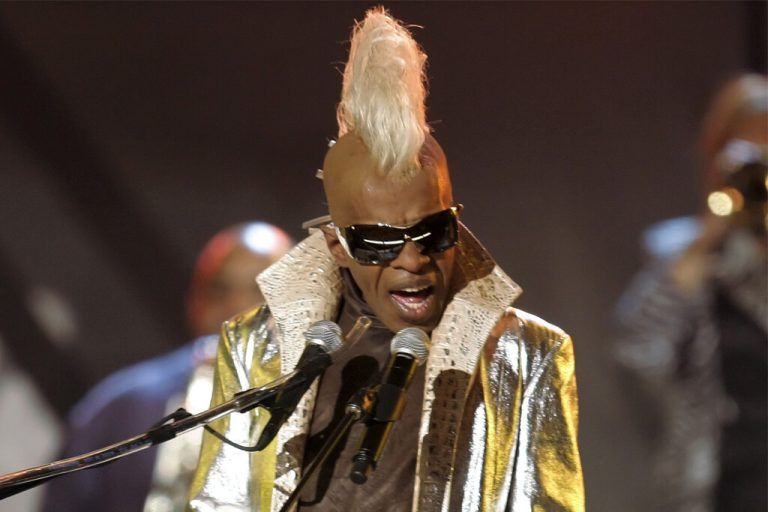Sly Stone bei der 48. Grammy-Verleihung 2006. ⇒AP