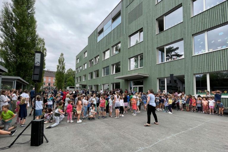 Die neue Ausweichschule in der Fischbachgasse.⇒std