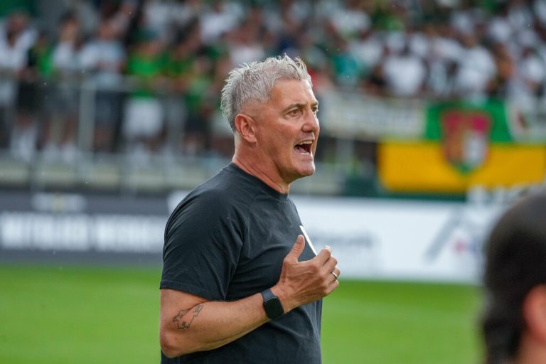 Topspiel wirft seine Schatten voraus