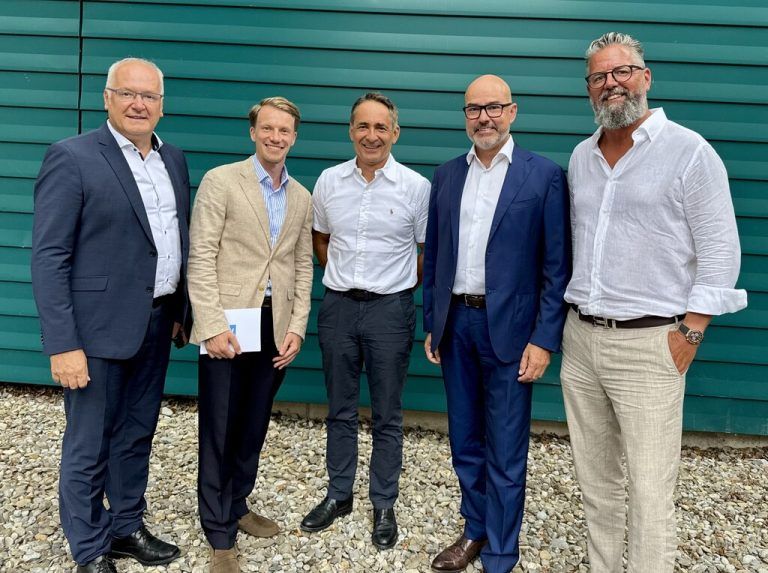 IV-Präsidium mit Elmar Hartmann, GF-Simon Kampl, Hubert Rhomberg, Jürgen Pichler und Stephan Ratt.⇒Lutz (7)