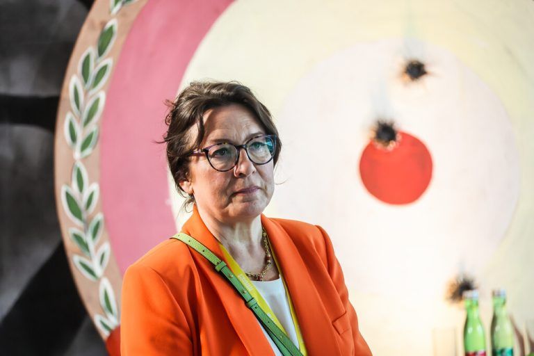 Lilli Paasikivi.⇒Steurer
