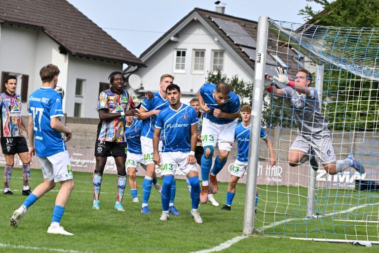Aufsteiger FC Lustenau, hier in der RLW-Partie gegen Kitzbühel am vergangenen Samstag, ist gut in die Saison gestartet und bekommt es heute mit Wacker Innsbruck zu tun.⇒Alexandra ⇒Serra