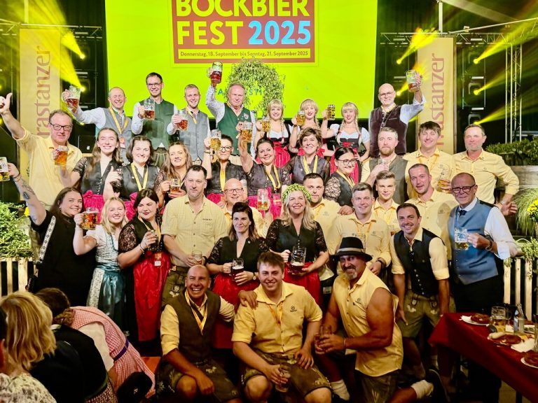 Das Erfolgsteam der Brauerei Frastanz machte die Bockbierwoche mit viel Engagement und Leidenschaft zum Publikumsmagneten für 21.000 Besucher. Lutz (12)