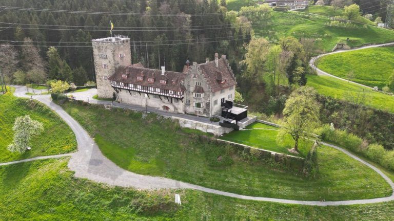 Das Schloss Wolfurt steht heute für eine Besichtigung offen.⇒⇒gemeinde wolfurt