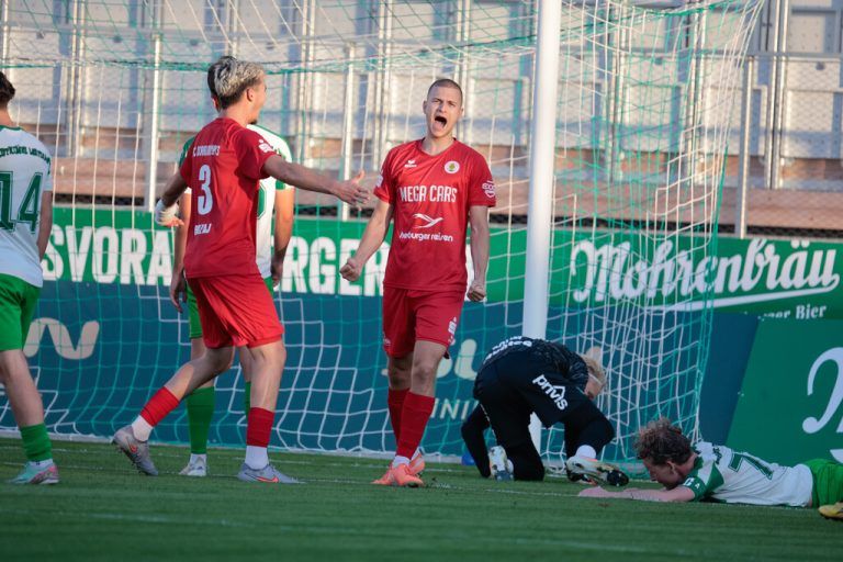 Die Rothosen jubelten, die Grün-Weißen haderten: Der FC Dornbirn gewann bei der zweiten Austria-Garnitur. ⇒Klaus Hartinger (2)