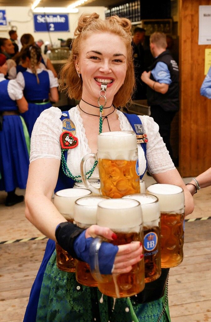 Ein Markenzeichen: die Maß Bier.⇒afp