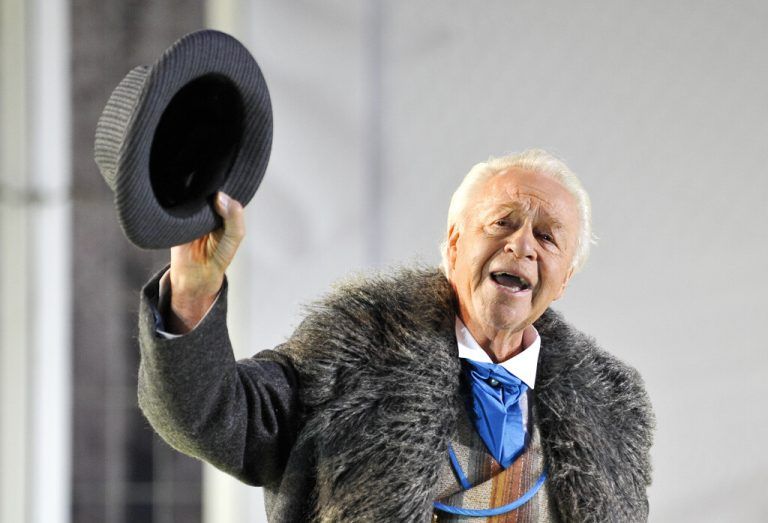 Harald Serafin als „Gefängnisdirektor Frank“, während der Fotoprobe für „Die Fledermaus“ 2012 auf der Seebühne in Mörbisch.⇒apa