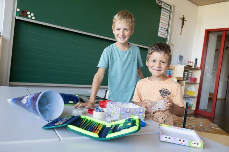 Im Schuljahr 2024 sind Frederik und Felix Böhler in die dritte beziehungsweise erste Klasse der Volksschule gestartet.Hartinger
