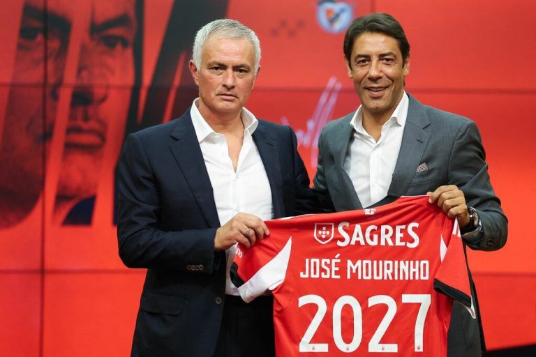 Jose Mourinho wurde gestern vorgestellt.⇒AFP