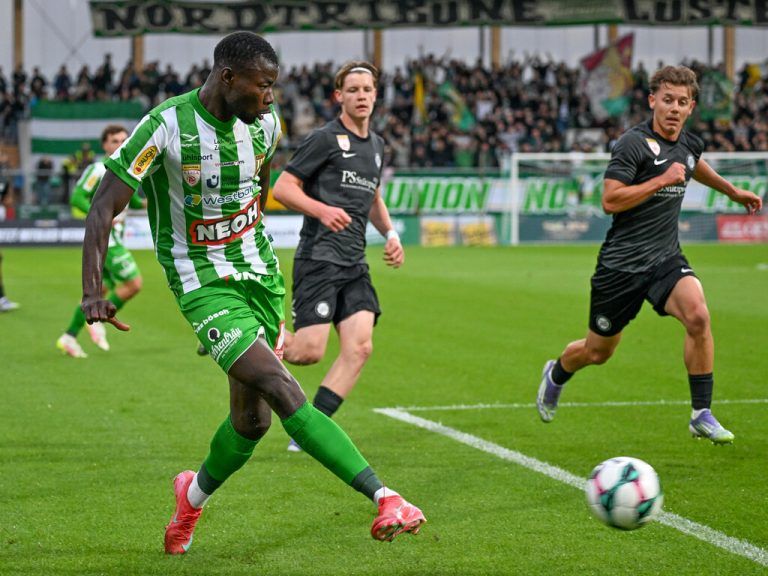 Mame Wade gehört bislang zu den Gewinnern bei den Grün-Weißen. ⇒GEPA/Lerch