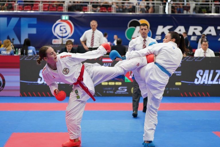 Sara Skrijelj (l.) kämpfte sich auf den neunten Platz. ⇒M. Kremser