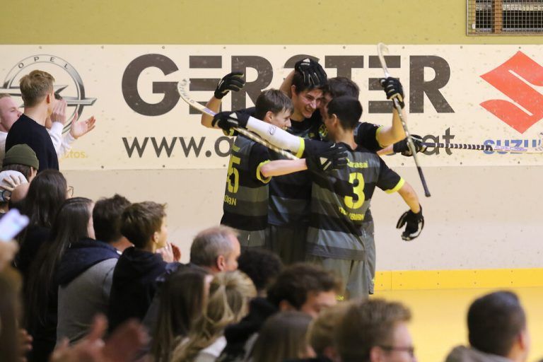 Dornbirner Jubel über den Sieg.⇒Verein