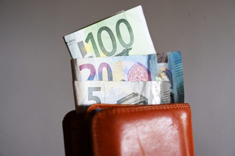 Frauen verdienen in Vorarlberg 22,7 Prozent weniger. APA