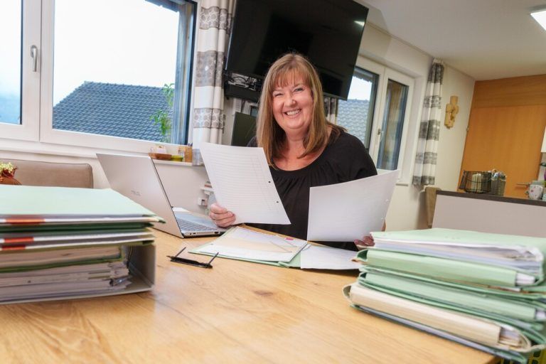 Mobile Büromanagerin mit Weitblick: Margit Kolb organisiert, strukturiert und schafft Freiraum.⇒stiplovsek