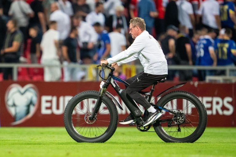 ÖFB-Teamchef Ralf Rangnick konnte die Unfallklinik Murnau in Bayern verlassen.⇒APA