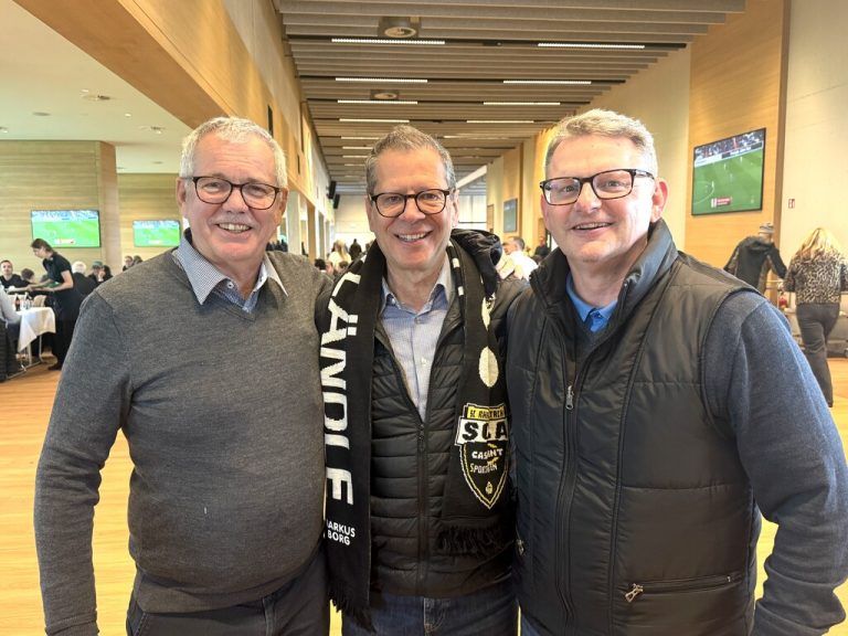 Robert Sturn, Markus Borg und Klaus Himmelreich ließen sich das Match nicht entgehen.⇒Lutz (7)