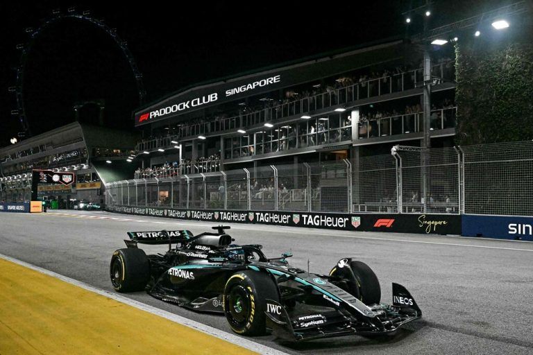 Russell gewann in Singapur.⇒Afp