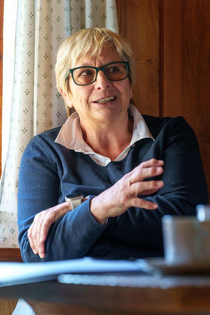 Sybille und Claudia wünschen sich mehr Aufmerksamkeit für die Krankheit und betonen, wie wichtig die Vorsorge ist.⇒Stiplovsek (3),⇒pinkribbon.at (2)