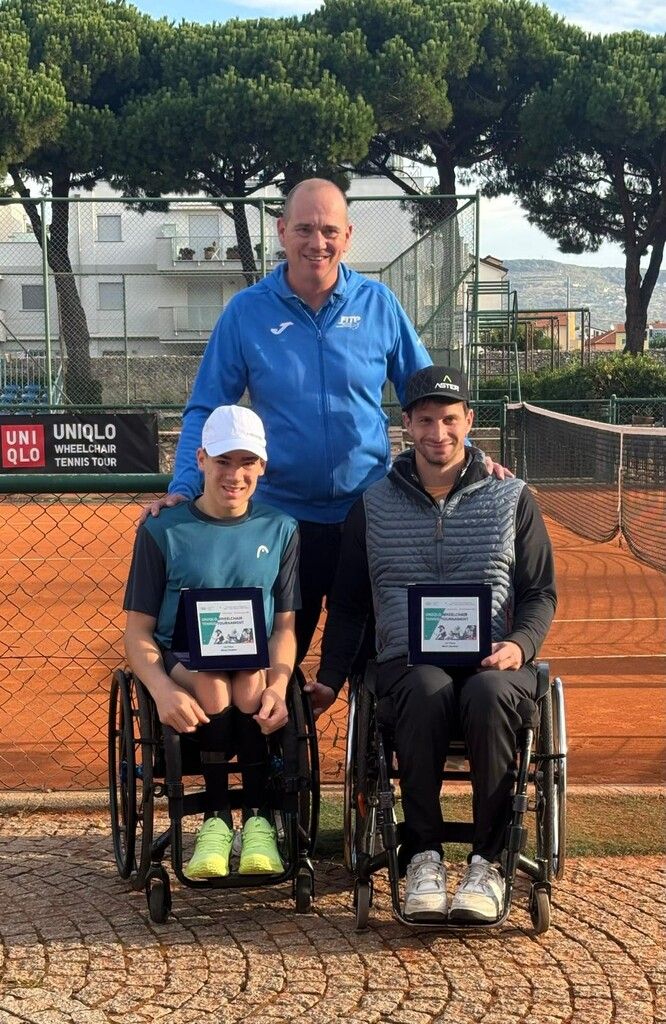 Taucher mit Doppelpartner Tratter und dem Turnierdirektor.⇒Privat