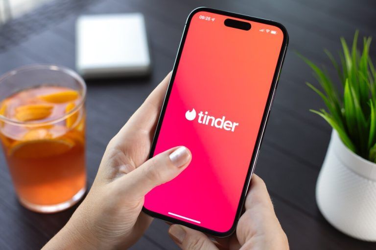 Viele Chancen, viele Risiken: Online-Dating kennt auch negative Trends.