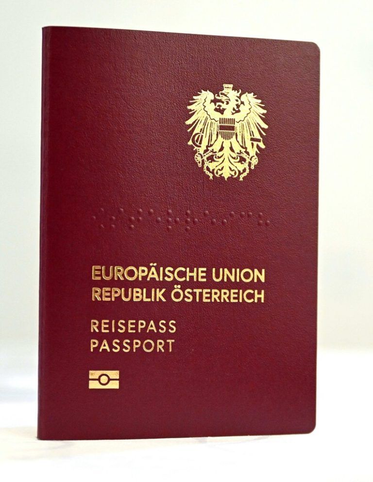 17.649 Personen erhielten in den ersten drei Quartalen 2025 den österreichischen Pass. ⇒APA