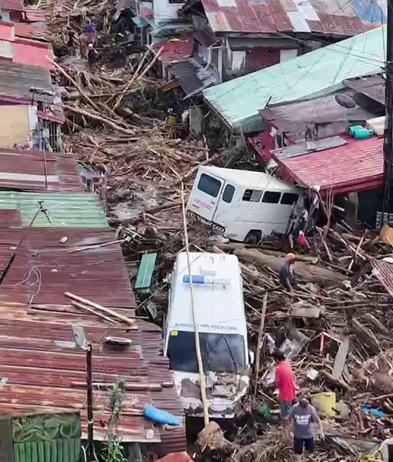 Der Taifun hinterlässt eine Spur der Verwüstung.⇒afp