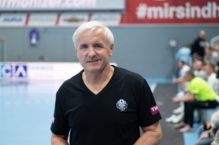 Klassentreffen für den guten Zweck