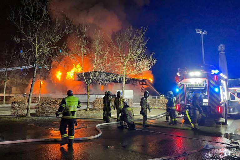 Im Dezember 2024 ist das Klubheim der Admira auf der Sportanlage Rohrbach abgebrannt. ⇒Stadt Dornbirn, Hartinger