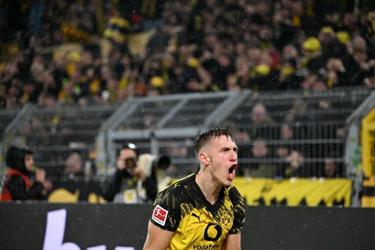 Nico Schlotterbeck ließ am Mittwoch nach Dortmunds 2:2 seinen Frust raus, Xabi Alonso bekommt auch von Spielern wie Jude Bellingham wichtige Rückendeckung bei Real. ⇒AFP (2)