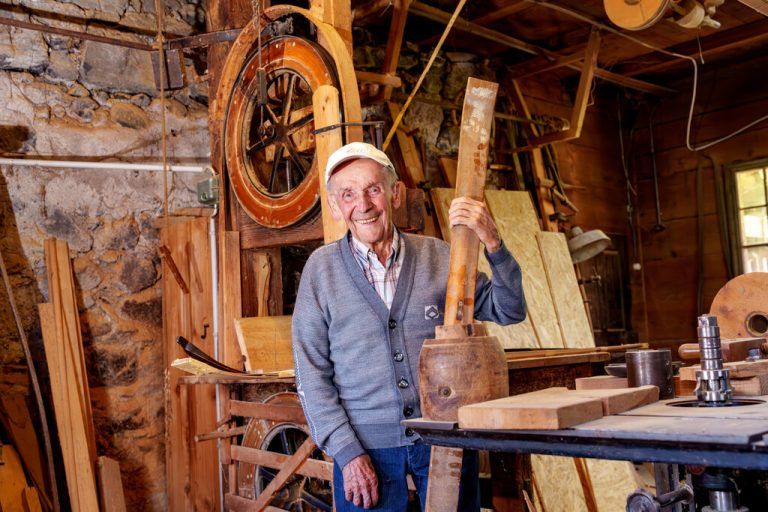 Otto Schallert in seiner einstigen Werkstatt in Nenzing. Dietmar Stiplovsek