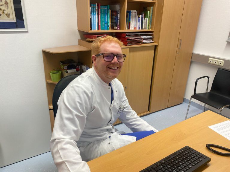 Patrick Clemens ist Radio-Onkologe am Landeskrankenhaus Feldkirch und leitet das aks-Krebsregister im Auftrag des Landes. ⇒bereuter