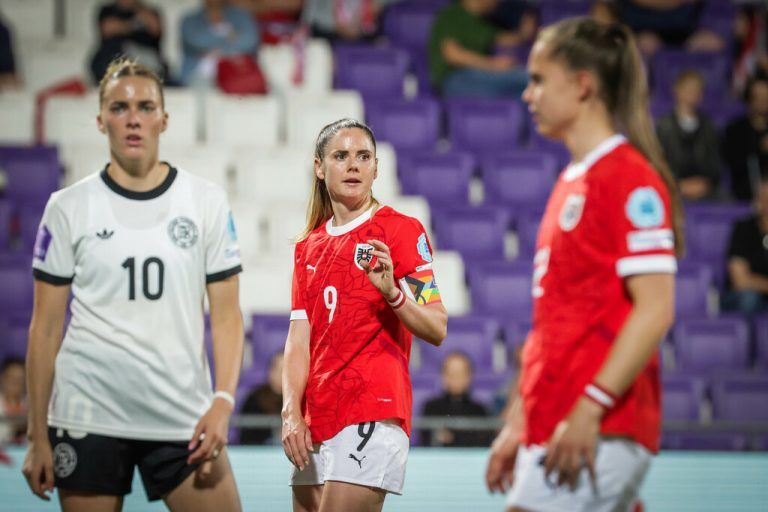 Sarah Zadrazil. ⇒gepa